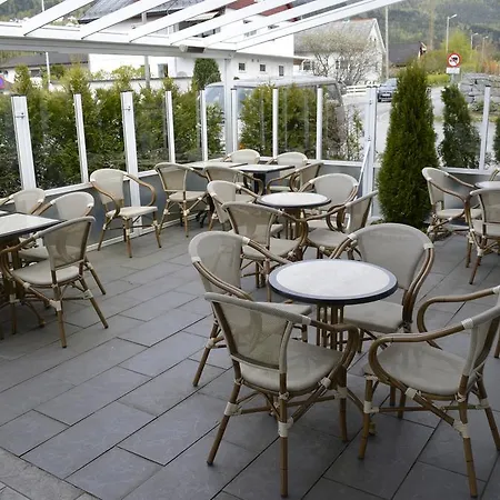 Sentrum Отель 3*