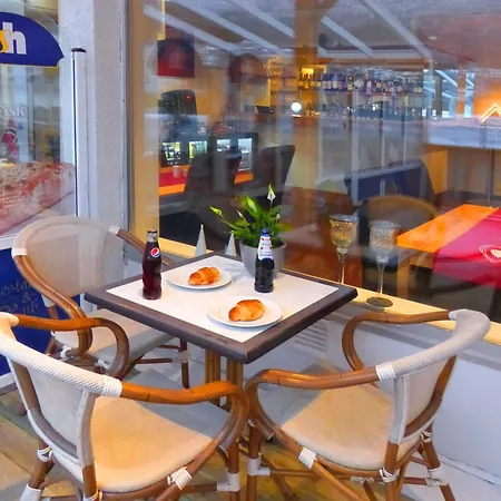 Sentrum Hotell 3*