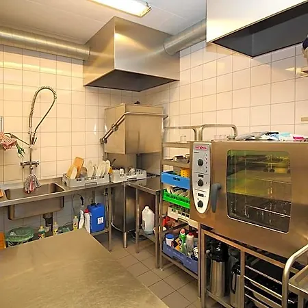 Sentrum 3* Nordfjordeid