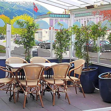 Sentrum Hotel Nordfjordeid