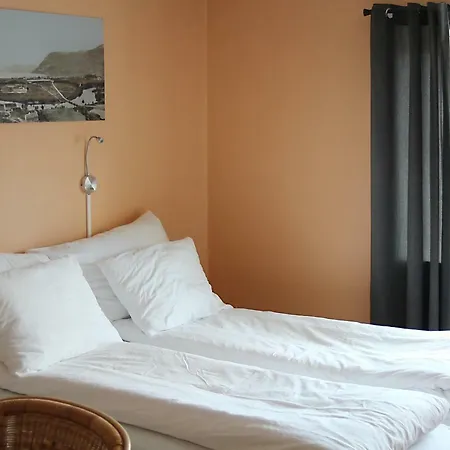 Sentrum 3* Нурфьордэйд