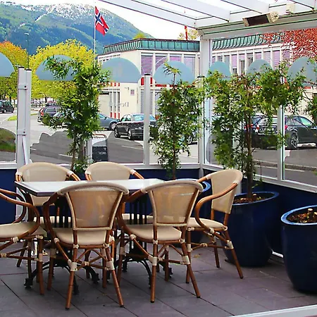 Sentrum Nordfjordeid